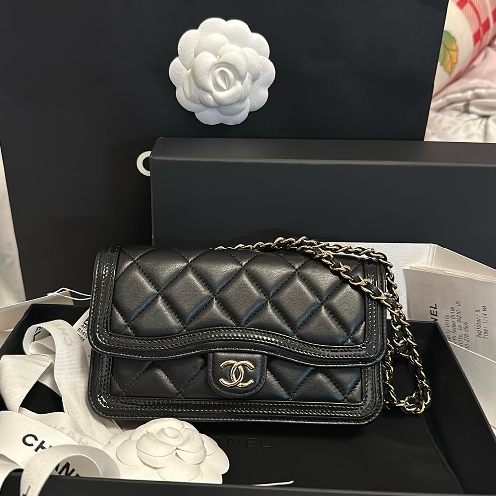 Chanel IPhone holder with chain💜💜💜💜💜